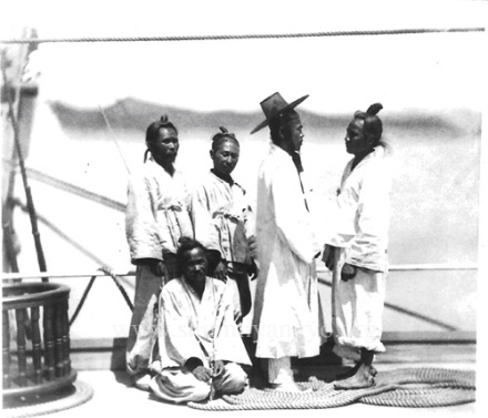 KWG09 "Corean officer and soldiers with dispatches onboard the Colorado" (probably prisoners posing)