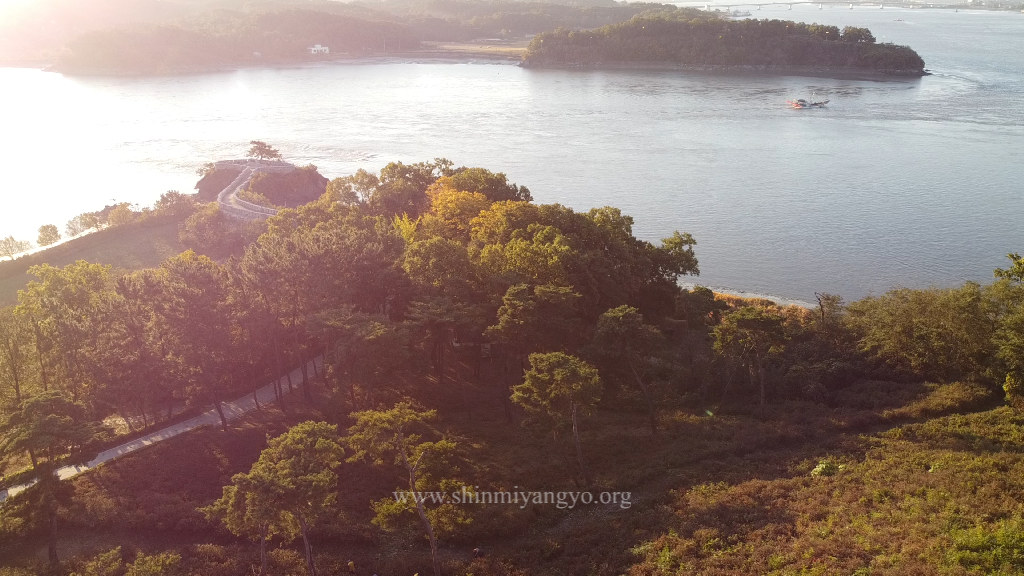 Aerial view of the Yongdu Fort from the Sondolmok Fort